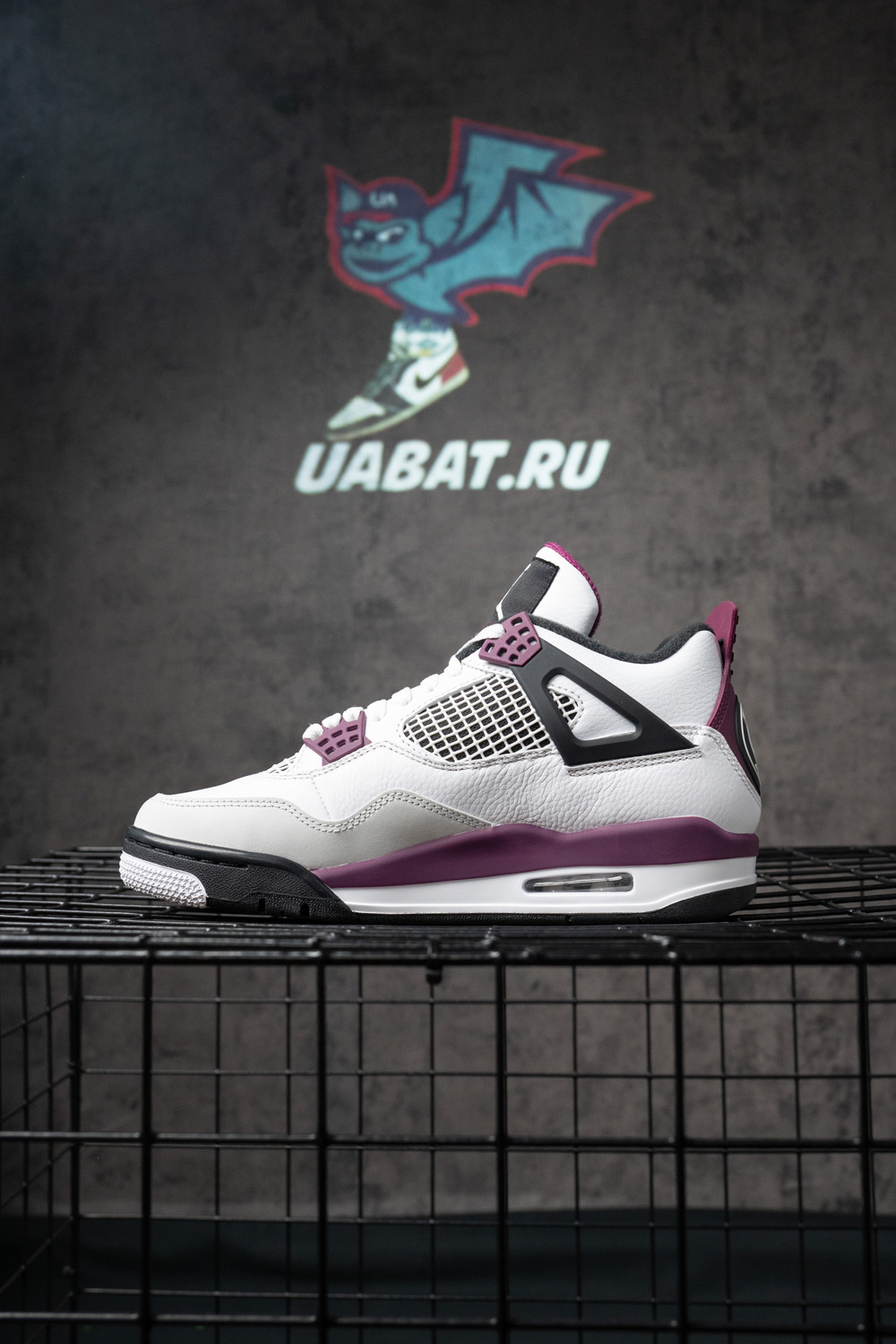 PARIS SAINT-GERMAIN X AIR JORDAN 4 RETRO 