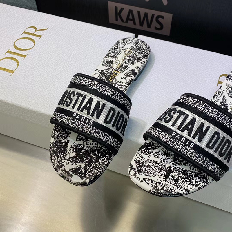 Christian Dior Dway Slide White and Black
