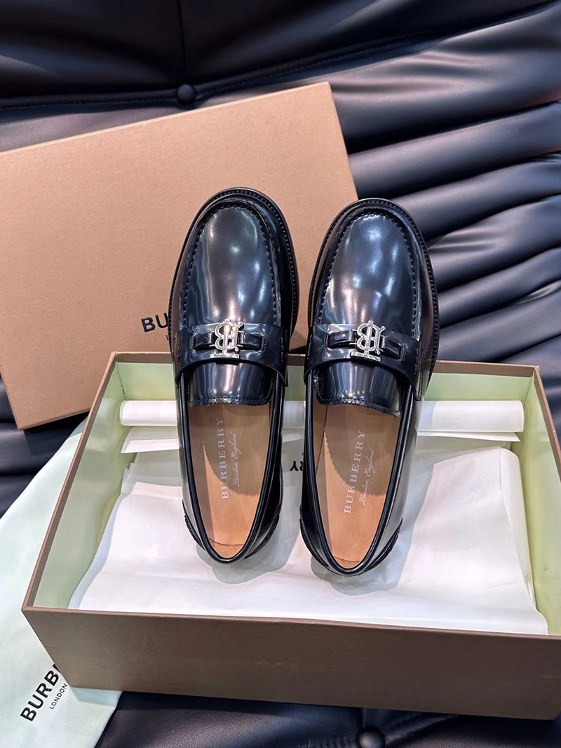 Burberry Oxfords