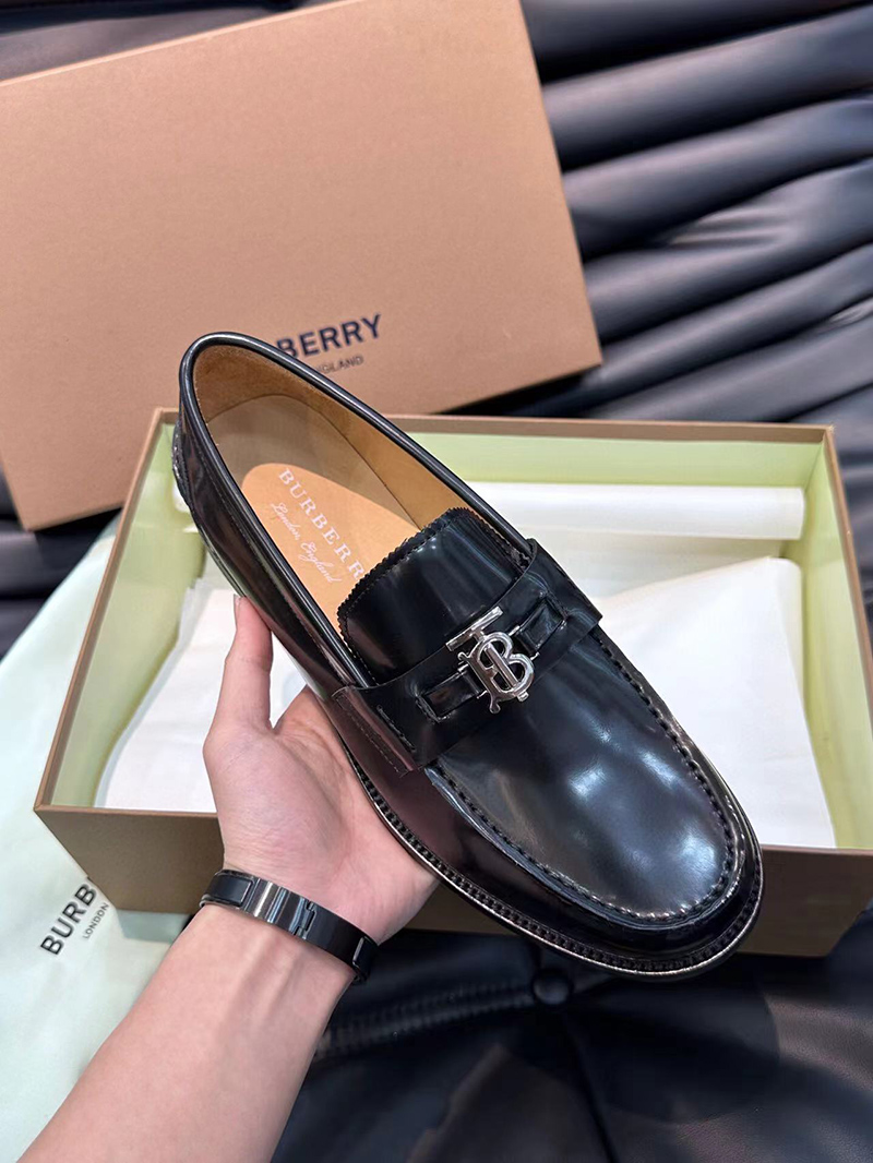 Burberry Oxfords
