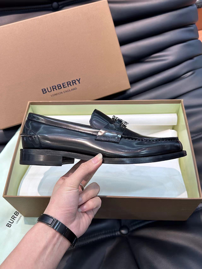 Burberry Oxfords