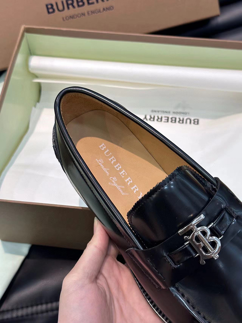 Burberry Oxfords