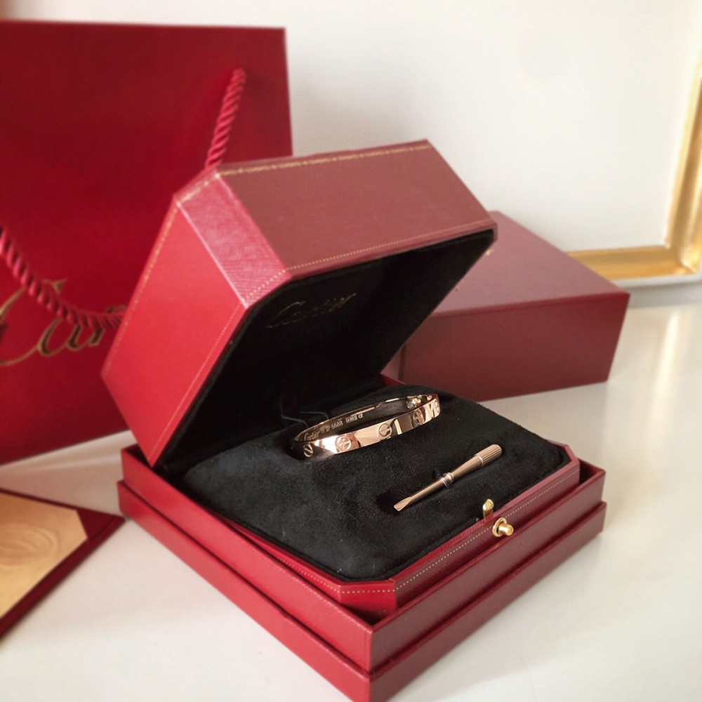 Cartier Love bracelet