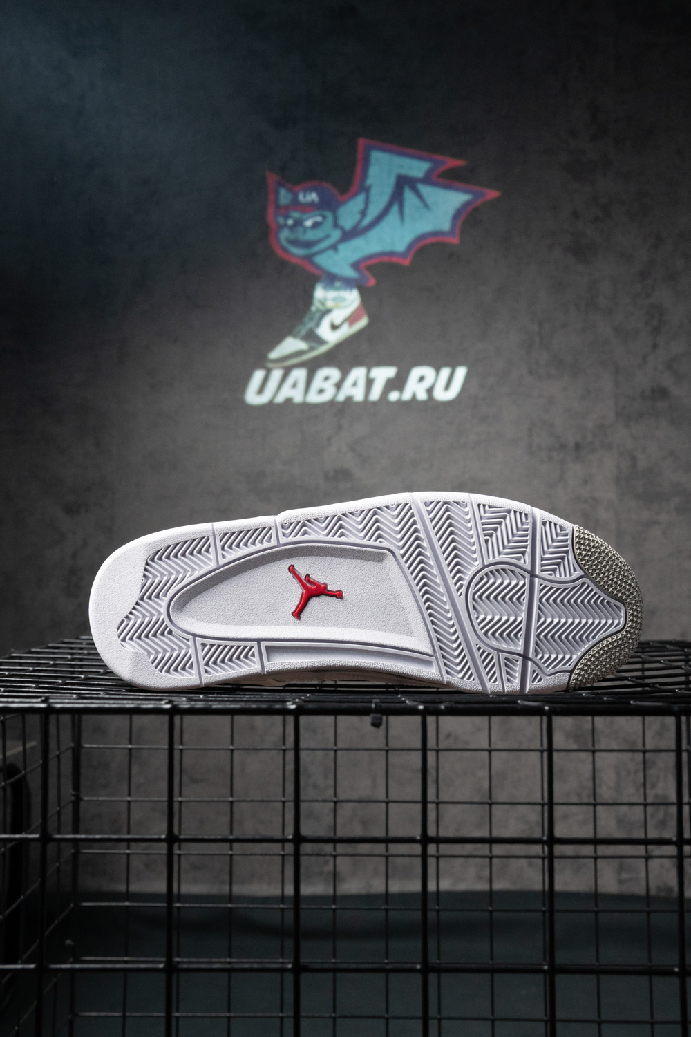 AIR JORDAN 4 RETRO 