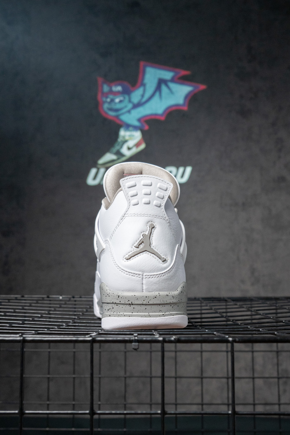 AIR JORDAN 4 RETRO 