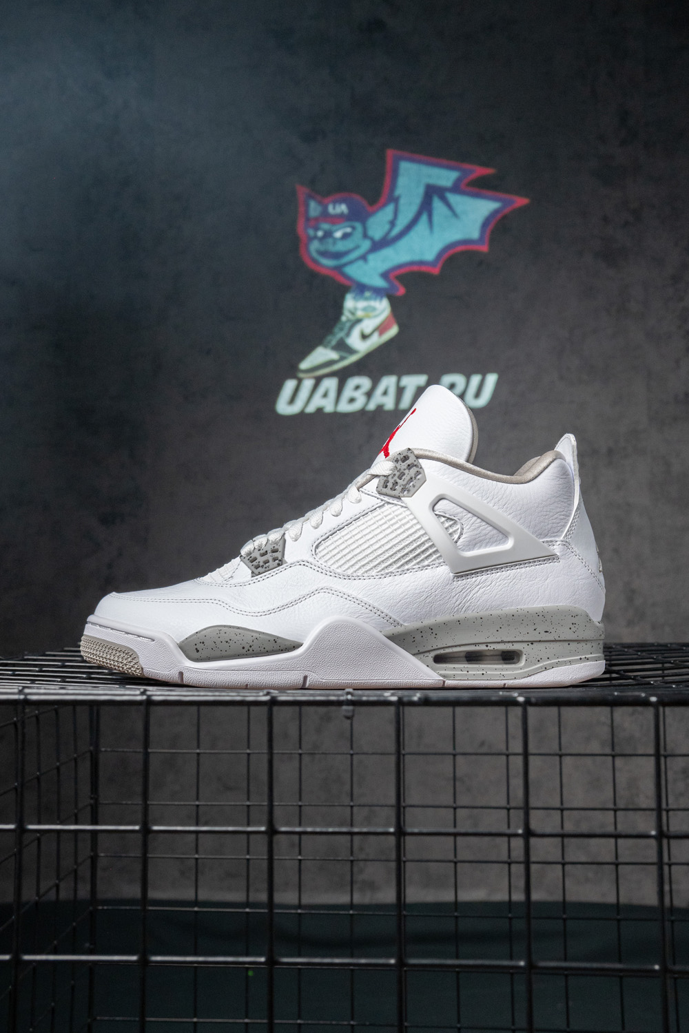AIR JORDAN 4 RETRO 