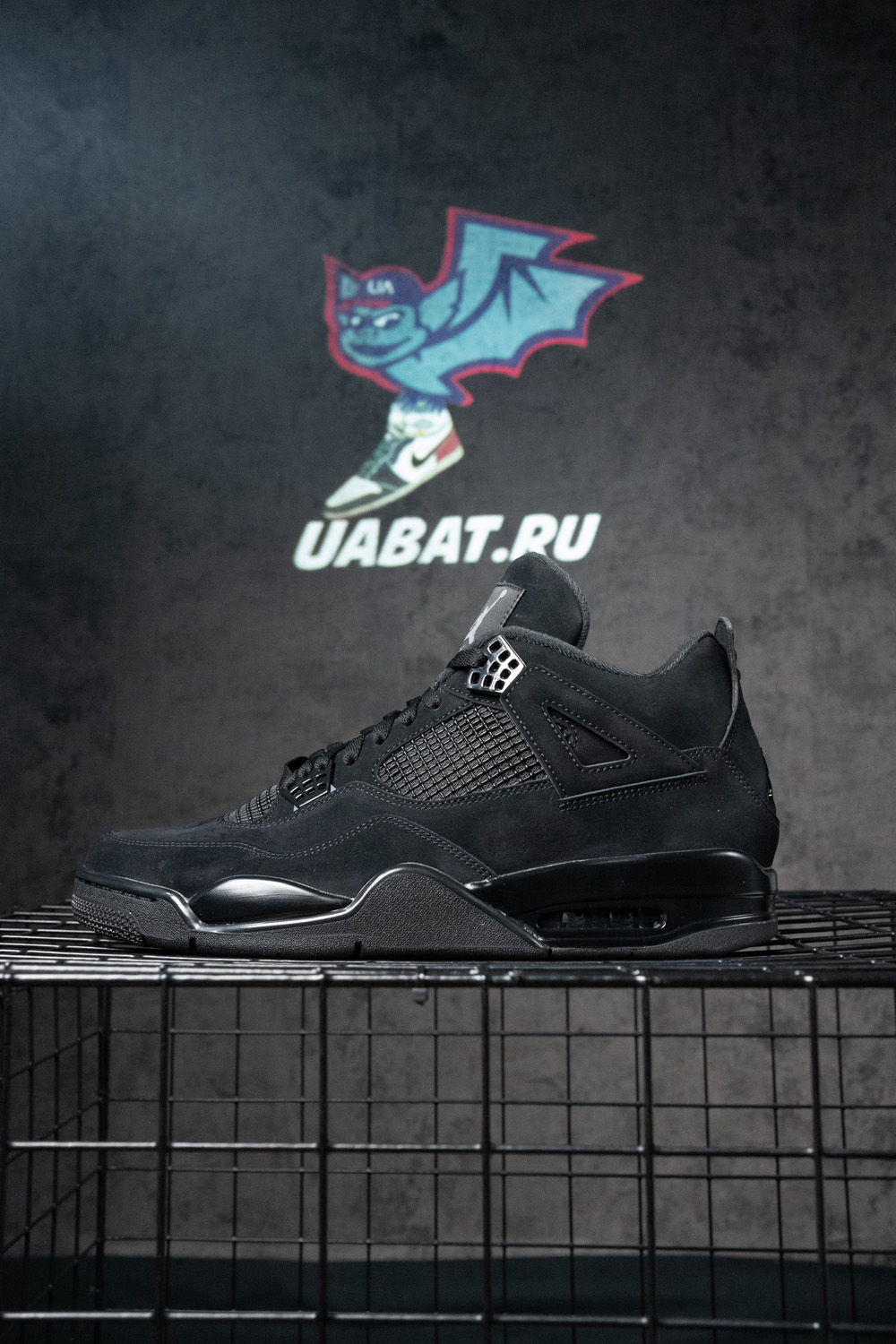 AIR JORDAN 4 RETRO 