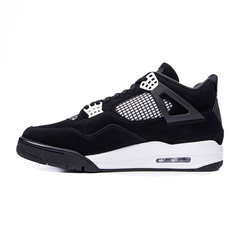 The Air Jordan 4 “White Thunder"