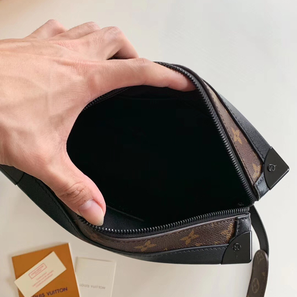 Louis Vuitton Bags M44427 24.5*10*17.5cm