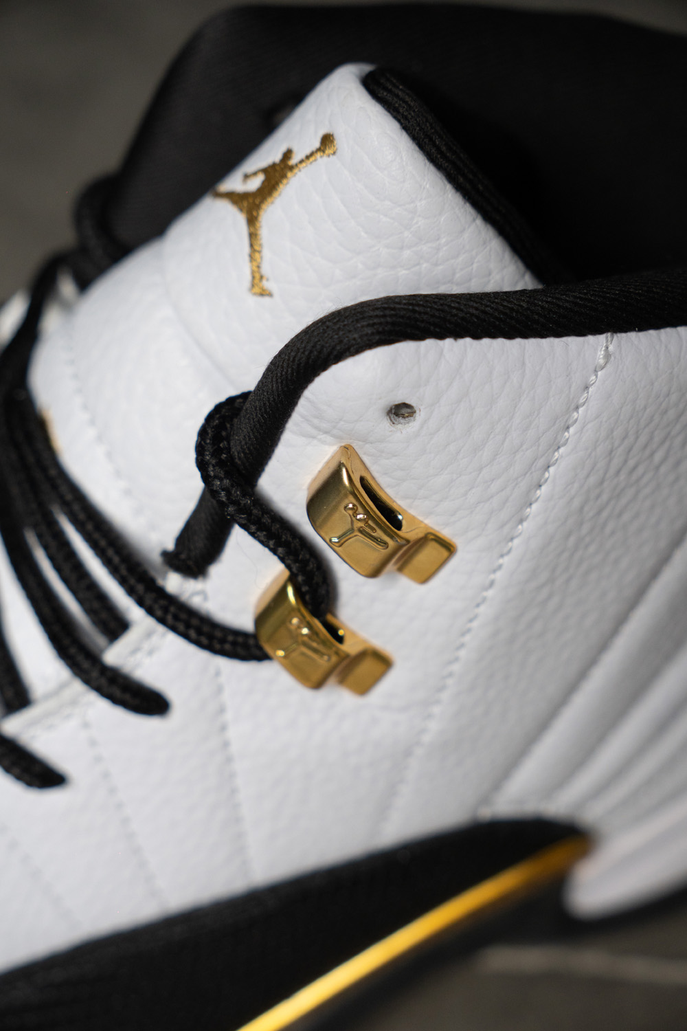 AIR JORDAN 12 RETRO