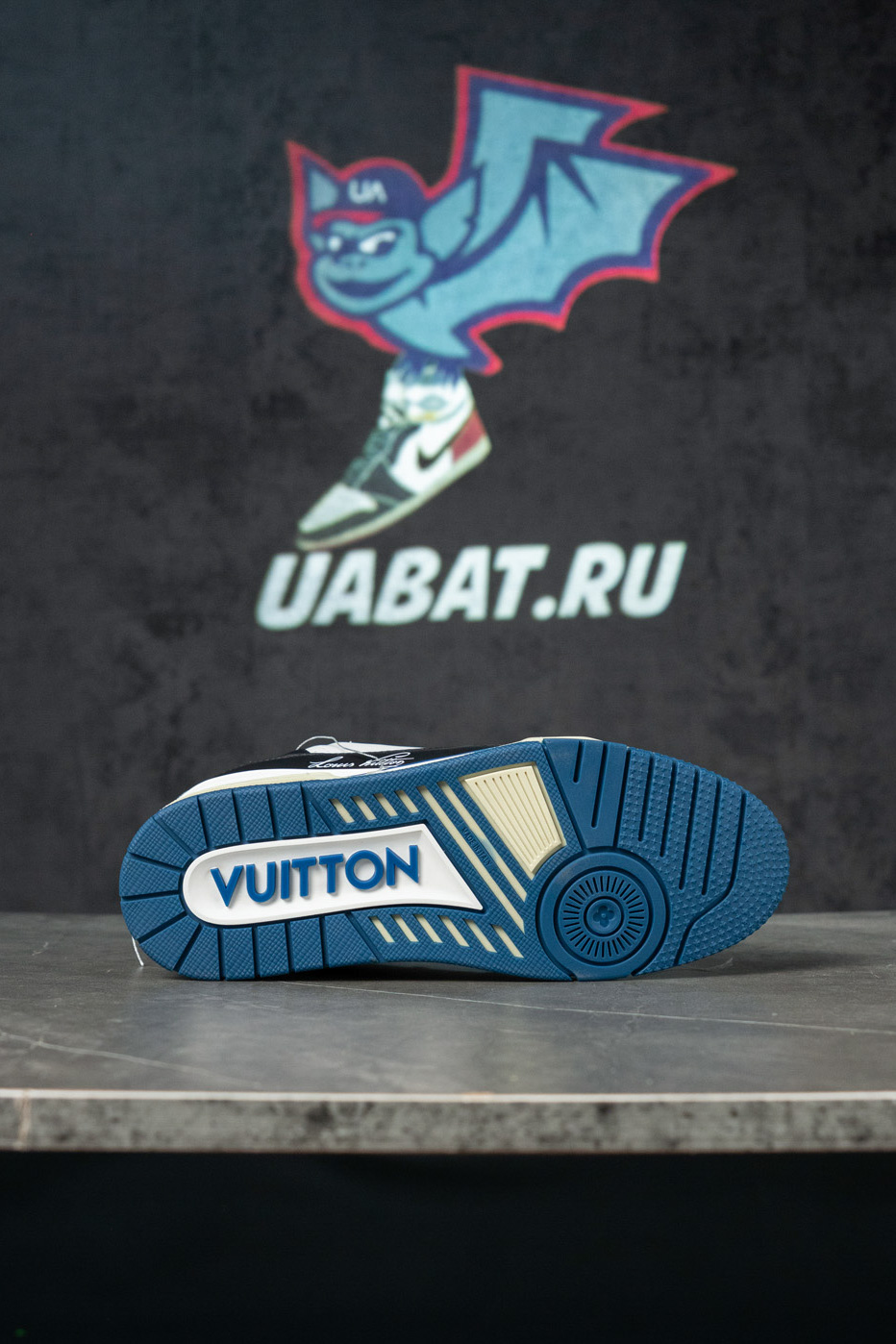 Louis Vuitton Trainer 