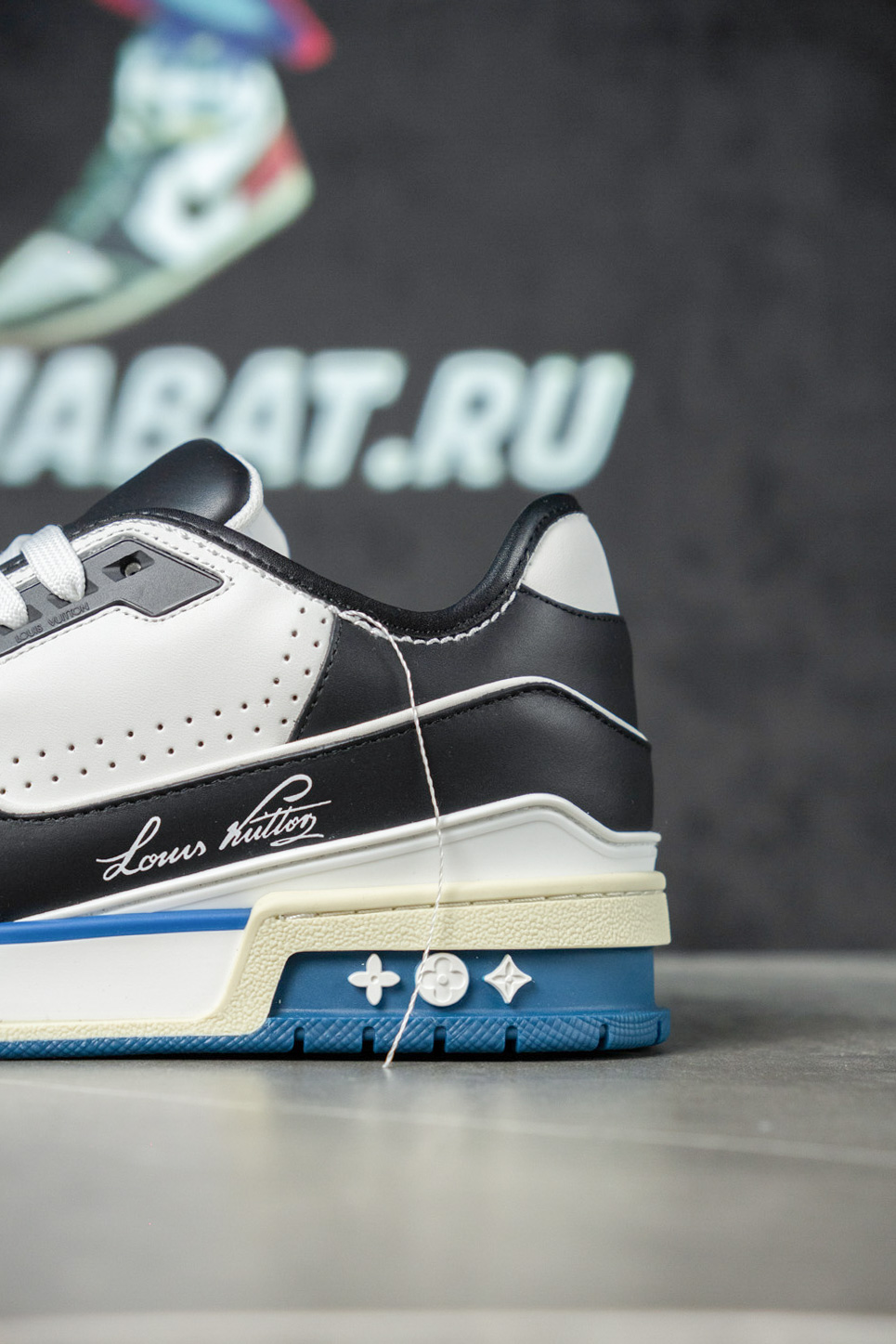 Louis Vuitton Trainer 