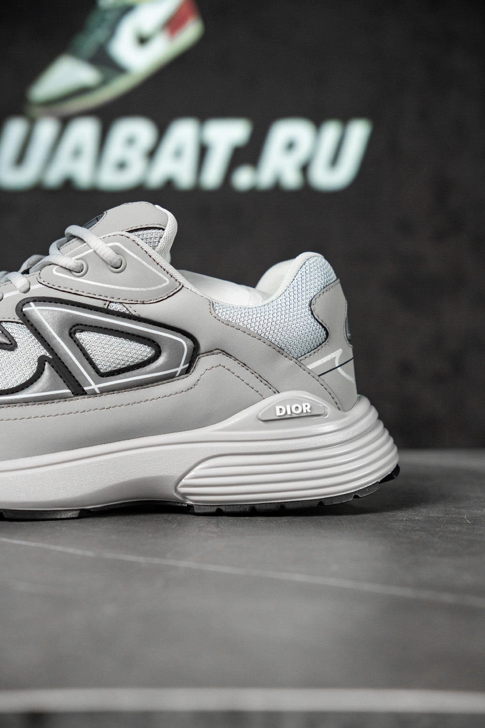 Dior B30 