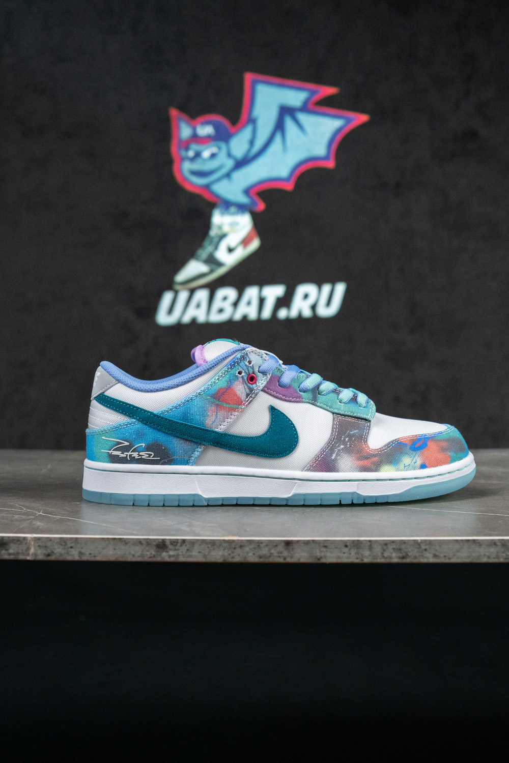 Futura Laboratories x Dunk Low SB ''Bleached Aqua''