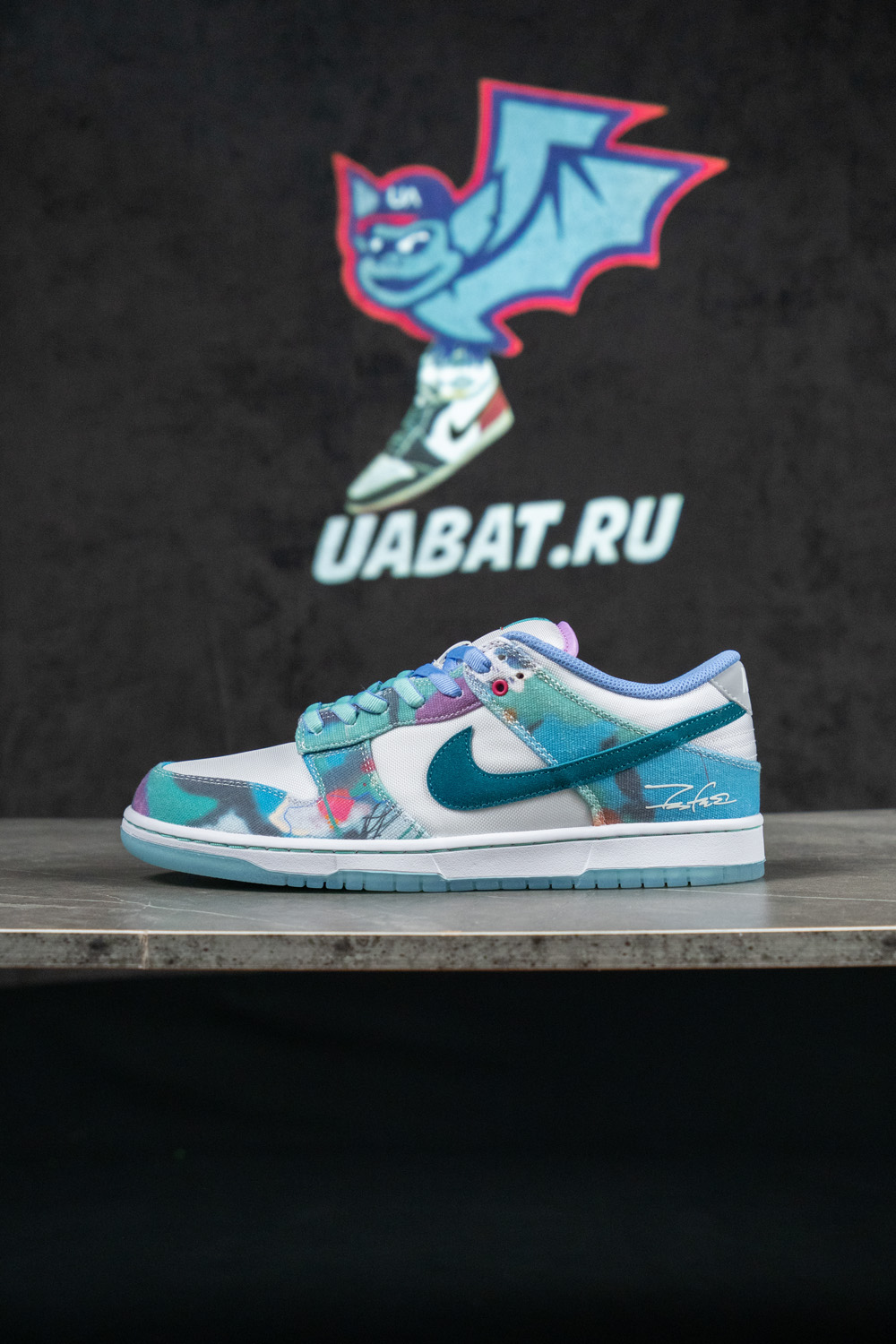 Futura Laboratories x Dunk Low SB 'Bleached Aqua'