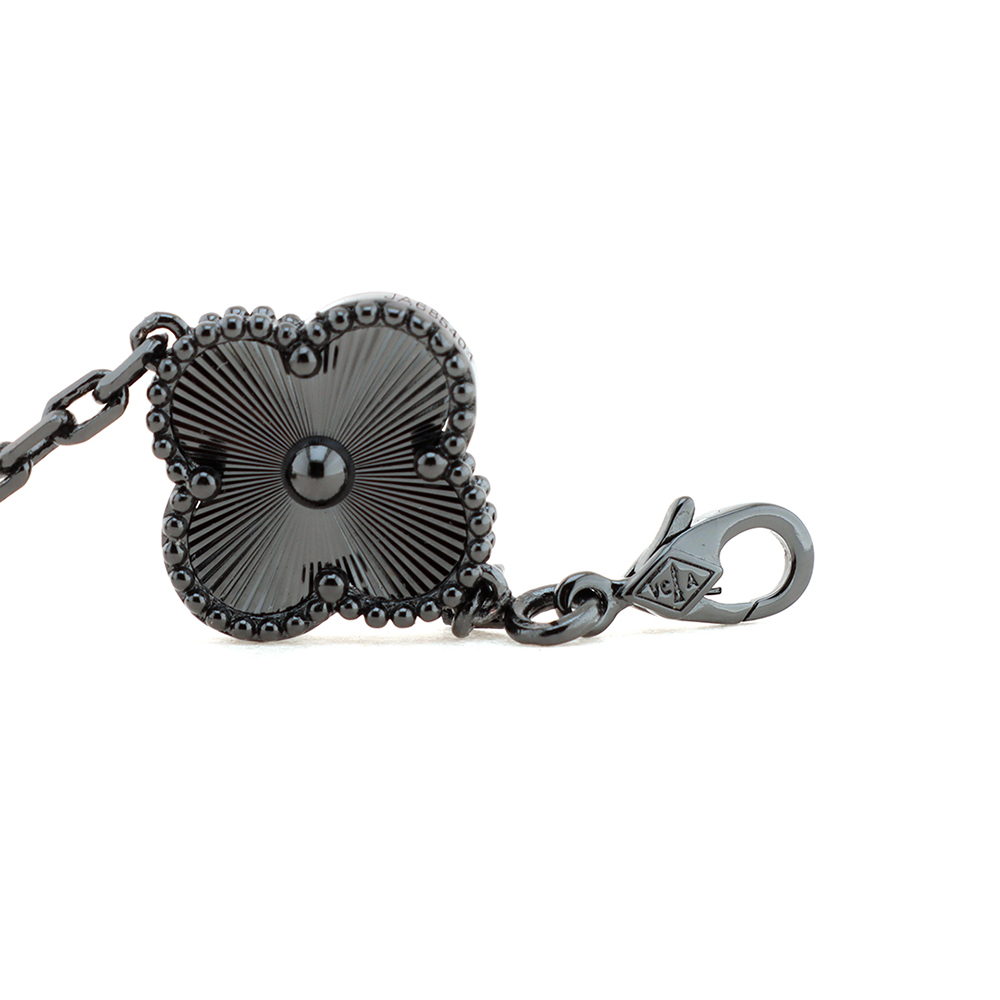 Van Cleef & Arpels bracelet  AU750