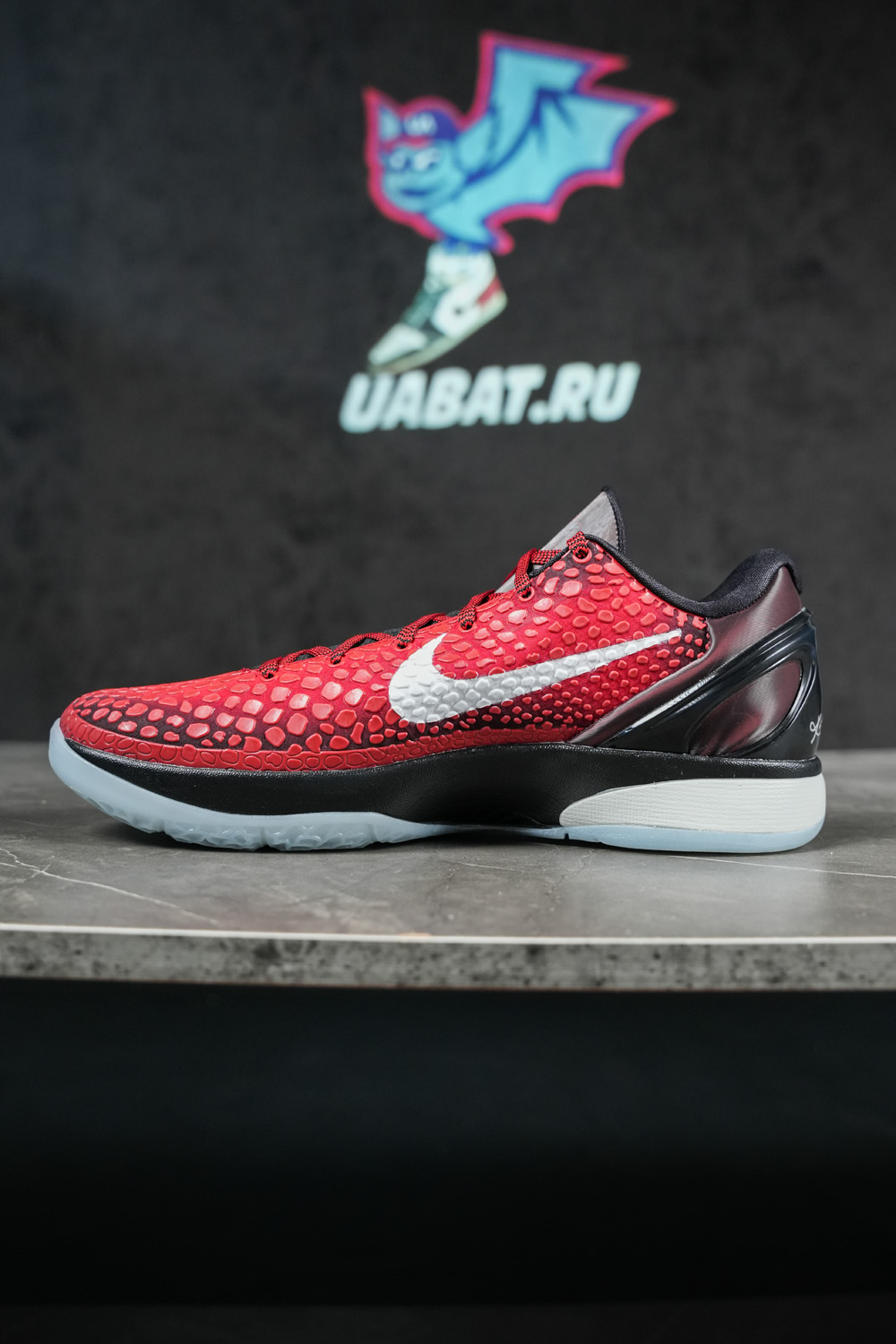 ZOOM KOBE 6 PROTRO 