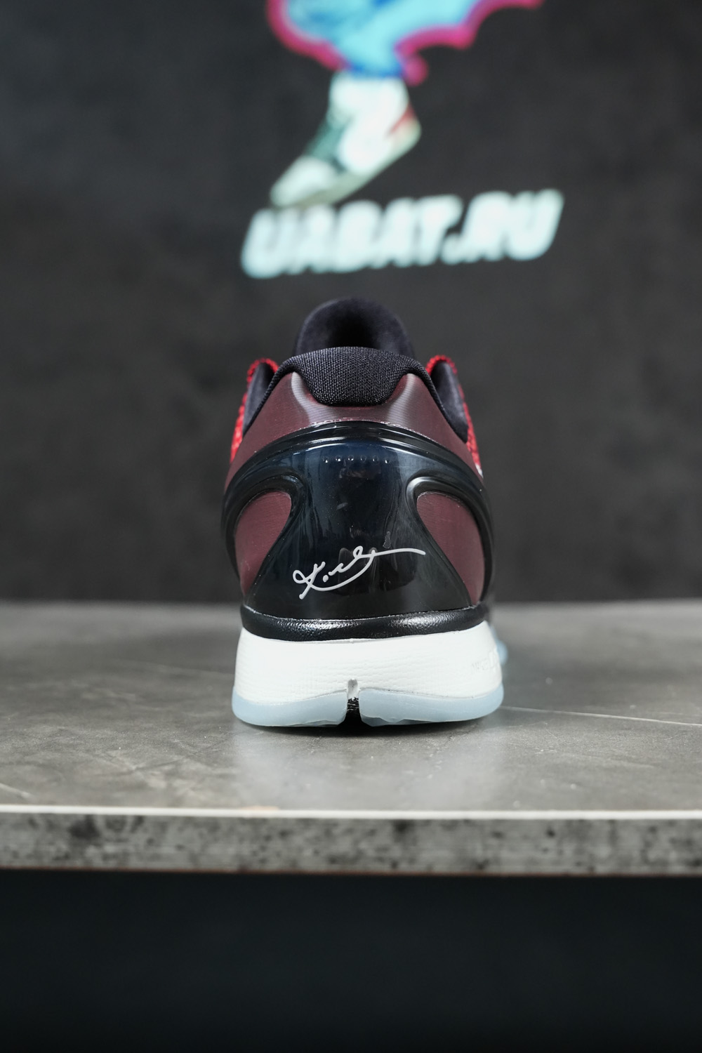 ZOOM KOBE 6 PROTRO 