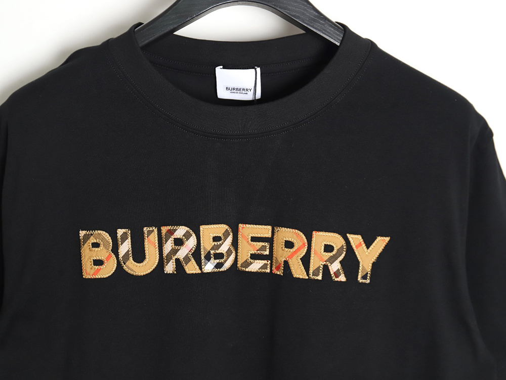 Burberry three-dimensional logo embroidered plaid short-sleeved T-shirt