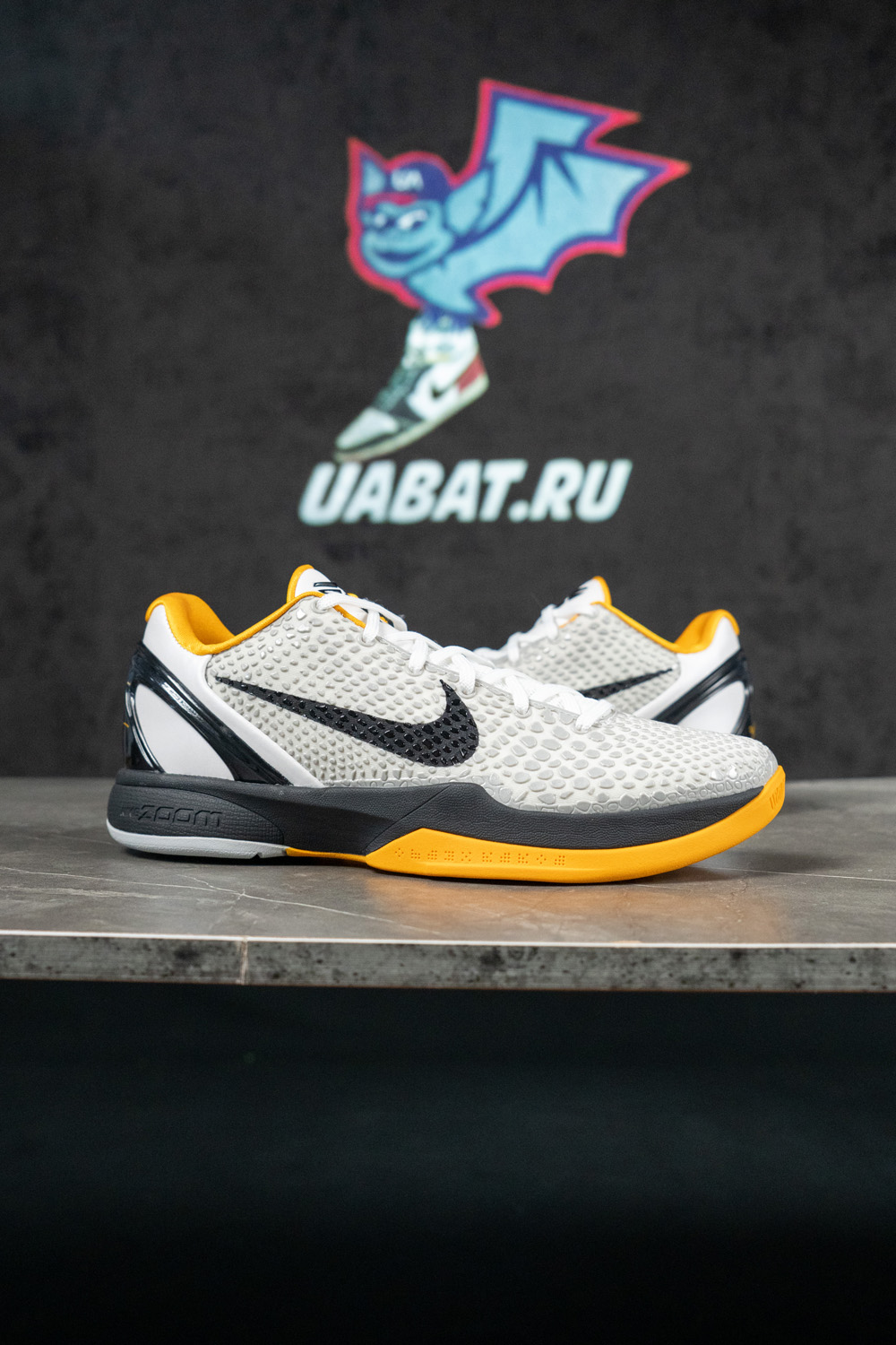 ZOOM KOBE 6 PROTRO