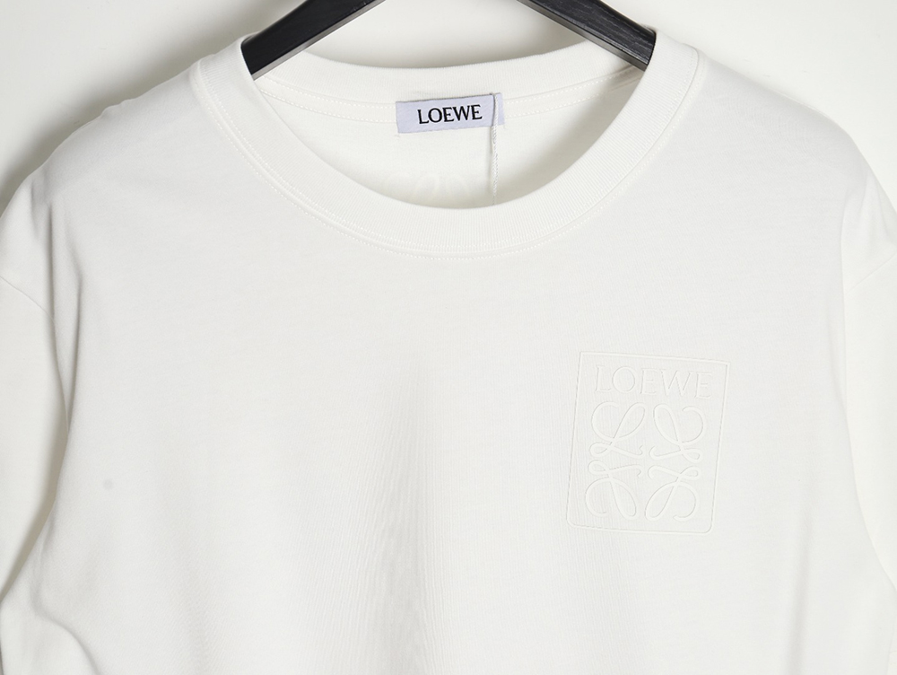Loewe 23SS three-dimensional embossed four-leaf clover short-sleeved T-shirt