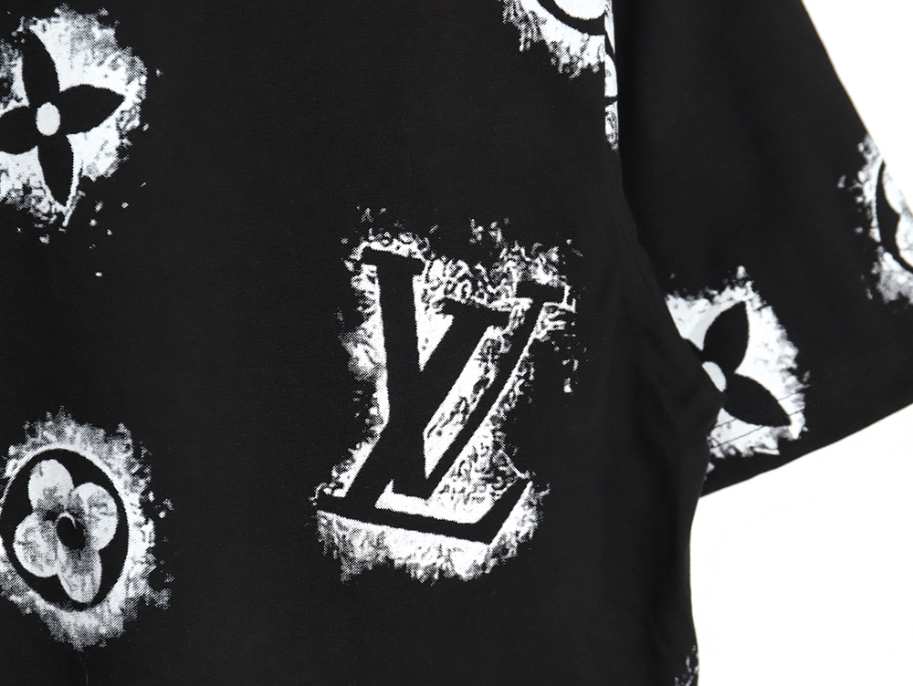 Louis Vuitton LV full logo printed short sleeves