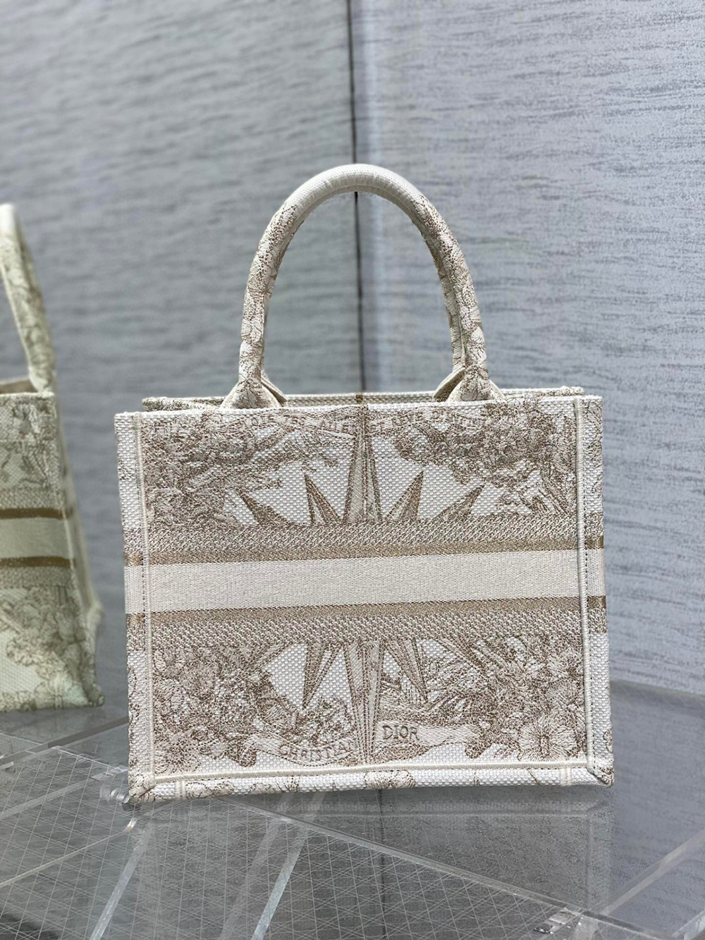 Christian Dior Bags 81188 26*8*22cm