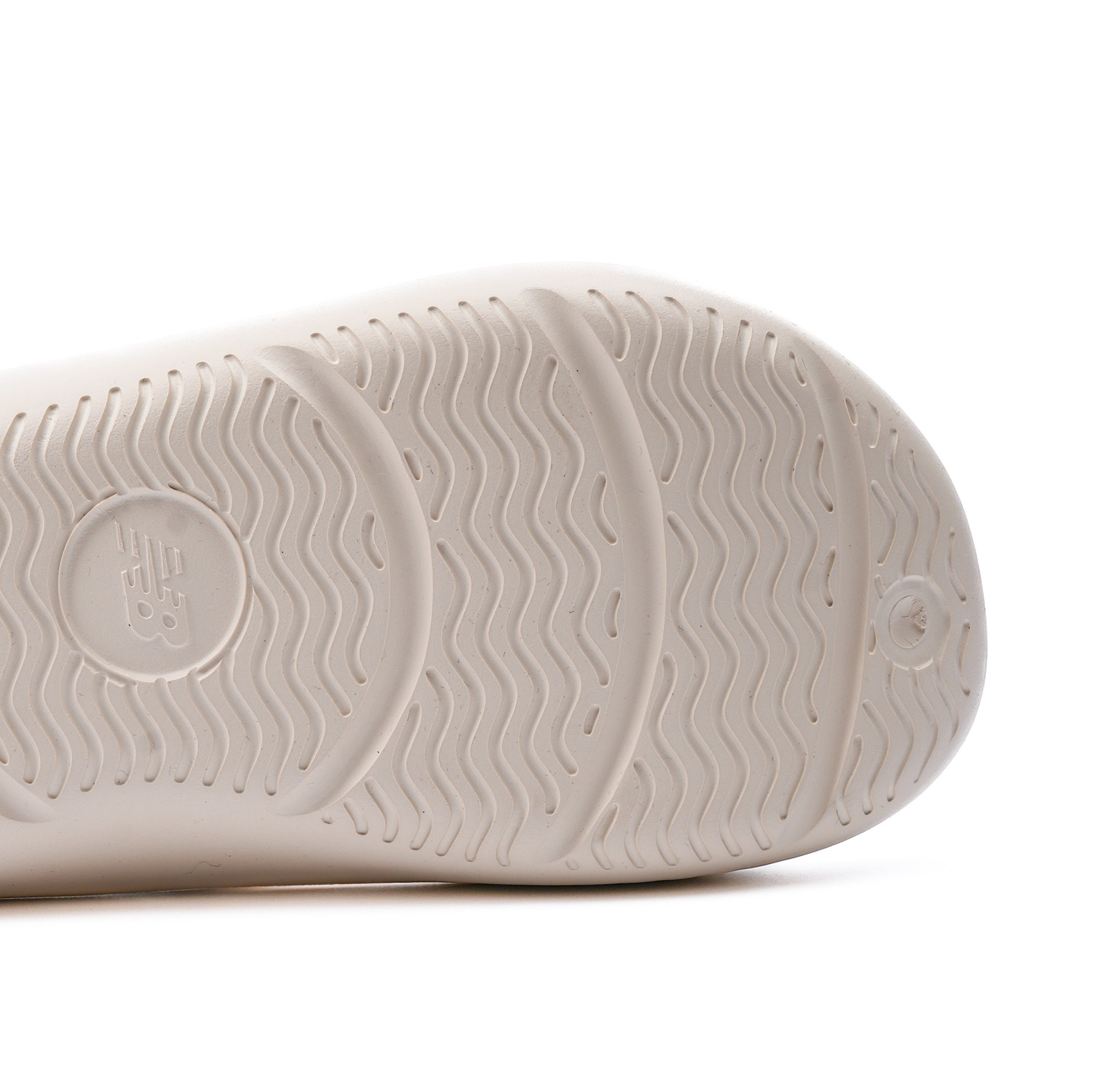 Taw & Toe x New Balance 5601 series Slides Ivory