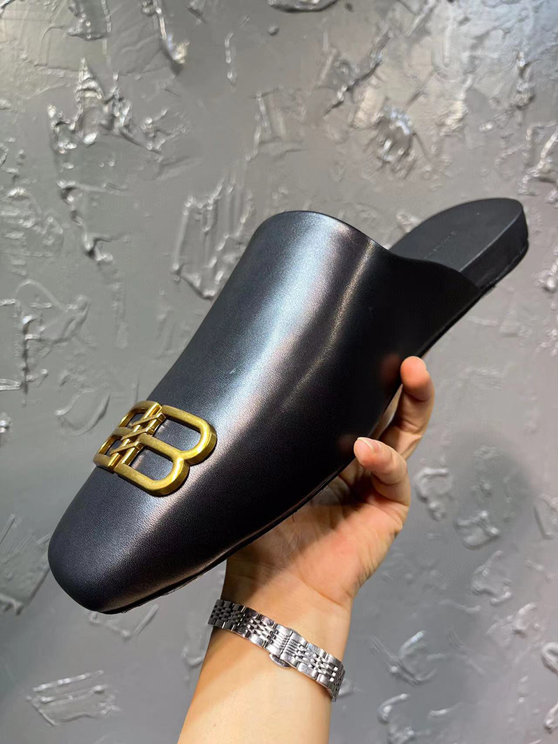 Balenciaga Cosy BB leather slippers