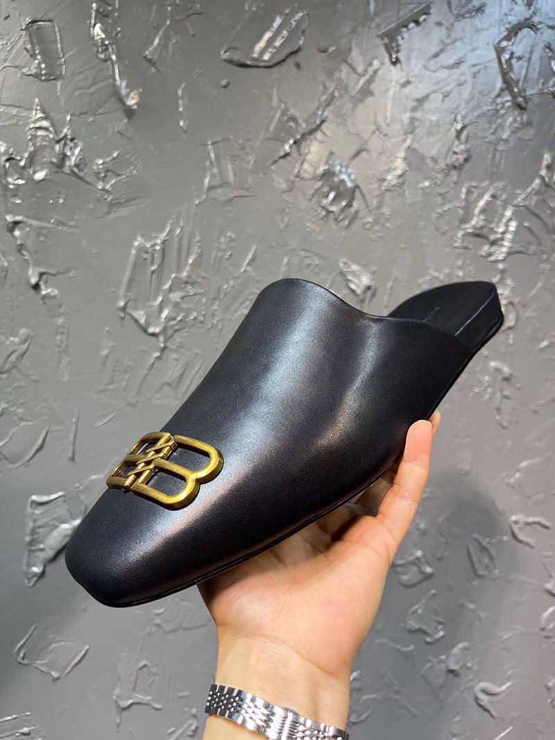 Balenciaga Cosy BB leather slippers