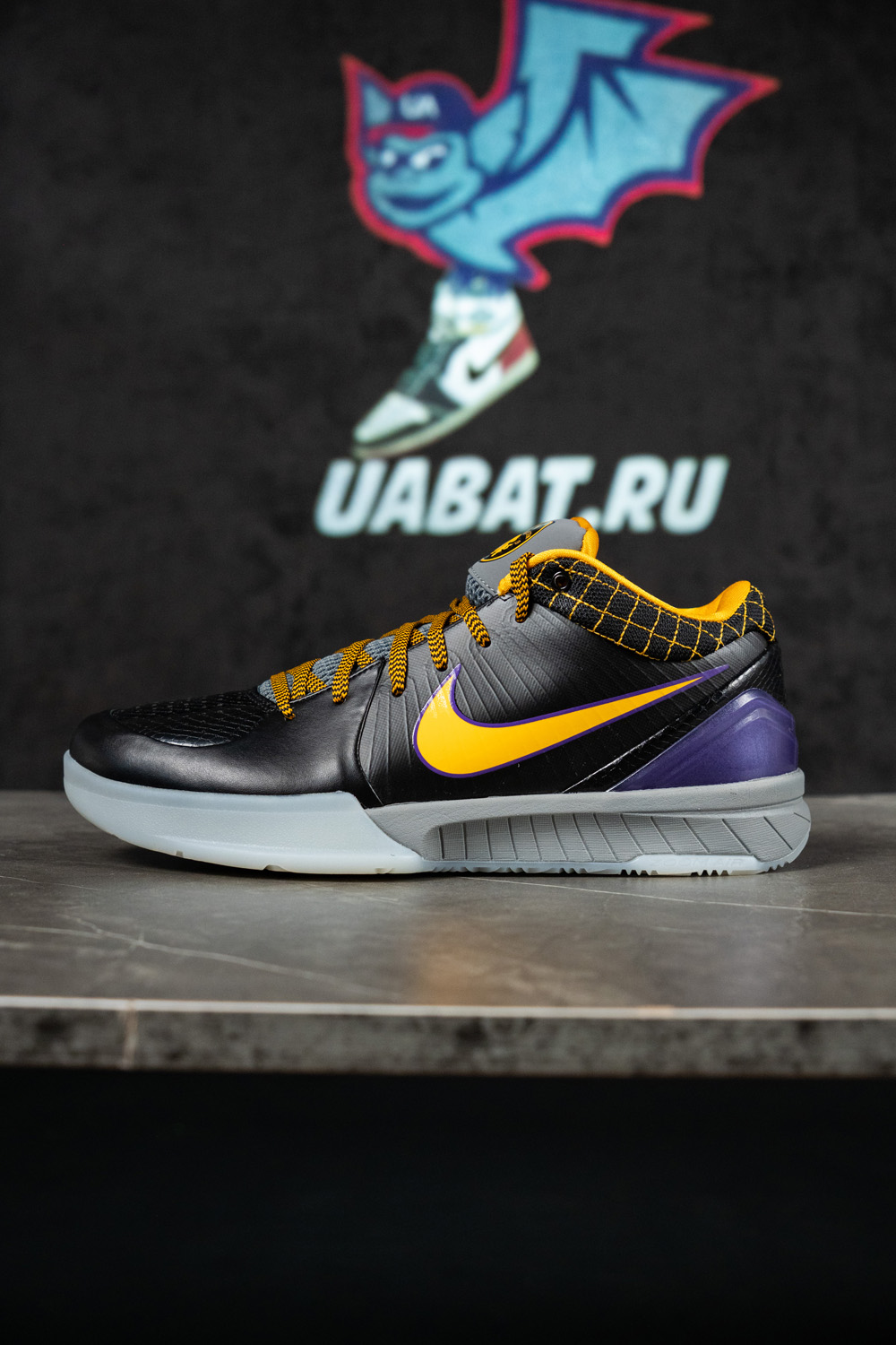 Zoom Kobe 4 Protro