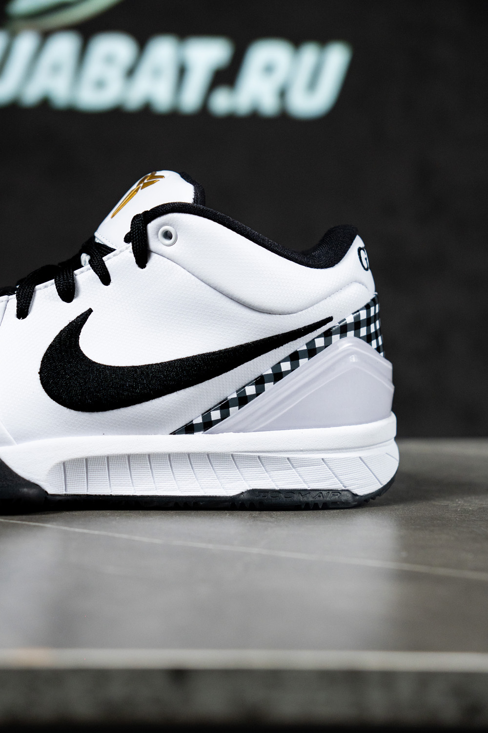 Zoom Kobe 4 Protro 