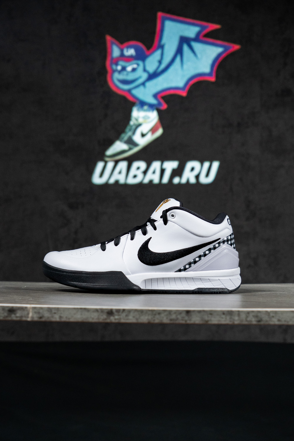 Zoom Kobe 4 Protro 