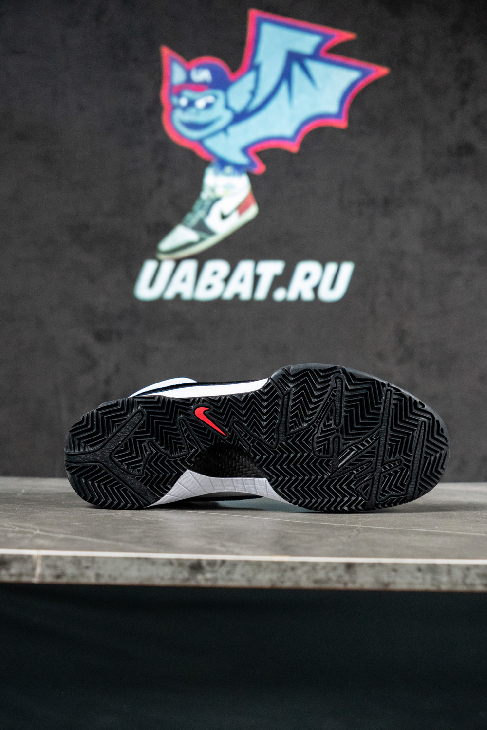 Zoom Kobe 4 Protro 