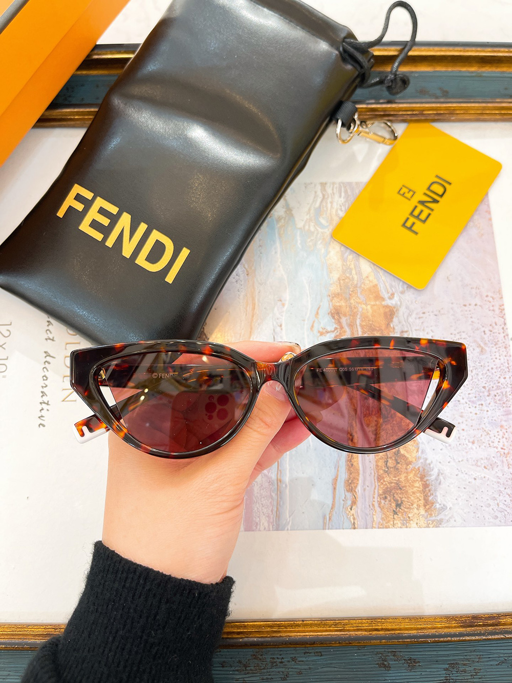 Fendi eyeglasses 40009I