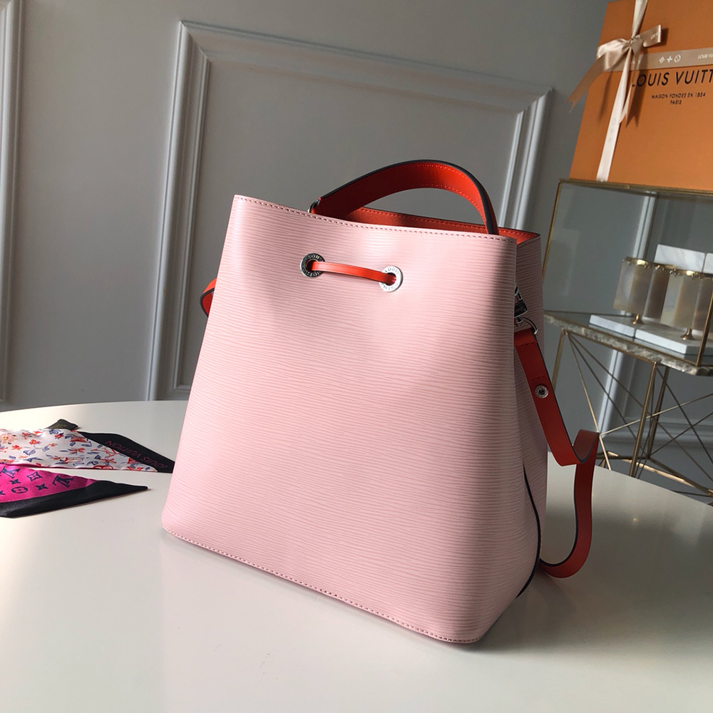 Louis Vuitton Bags M54365 26*26*17.5cm