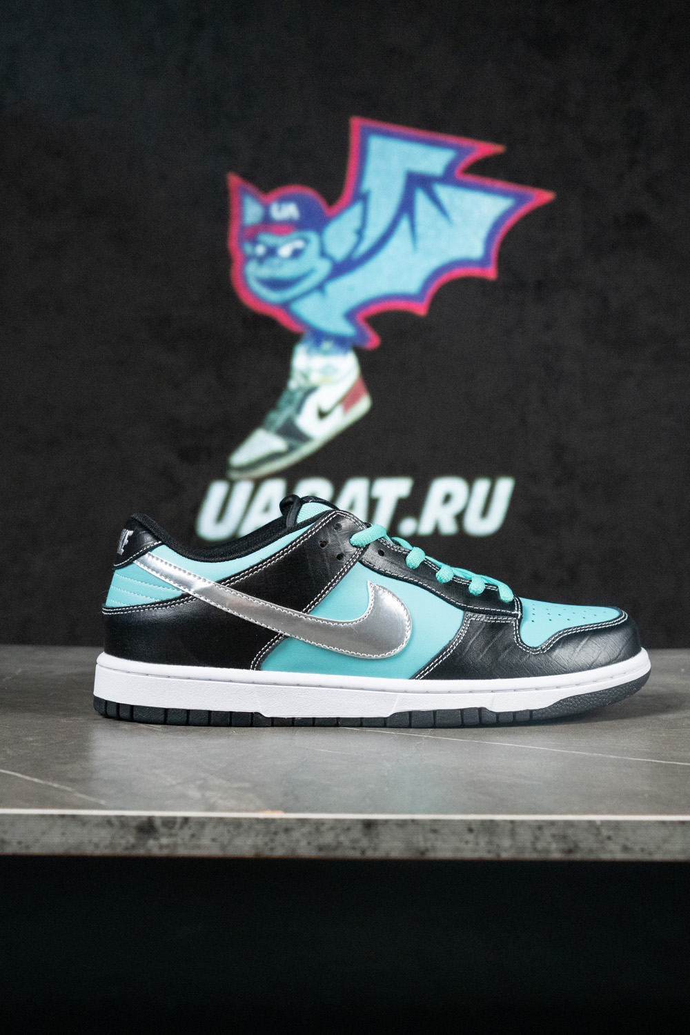 Diamond Supply Co. x Dunk Low Pro SB