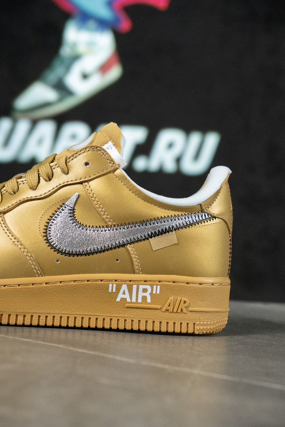 OFF WHITE & Nike Air Force 1 Low Gold