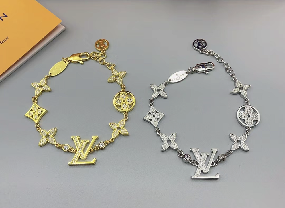 Louis Vuitton Bracelet N93400