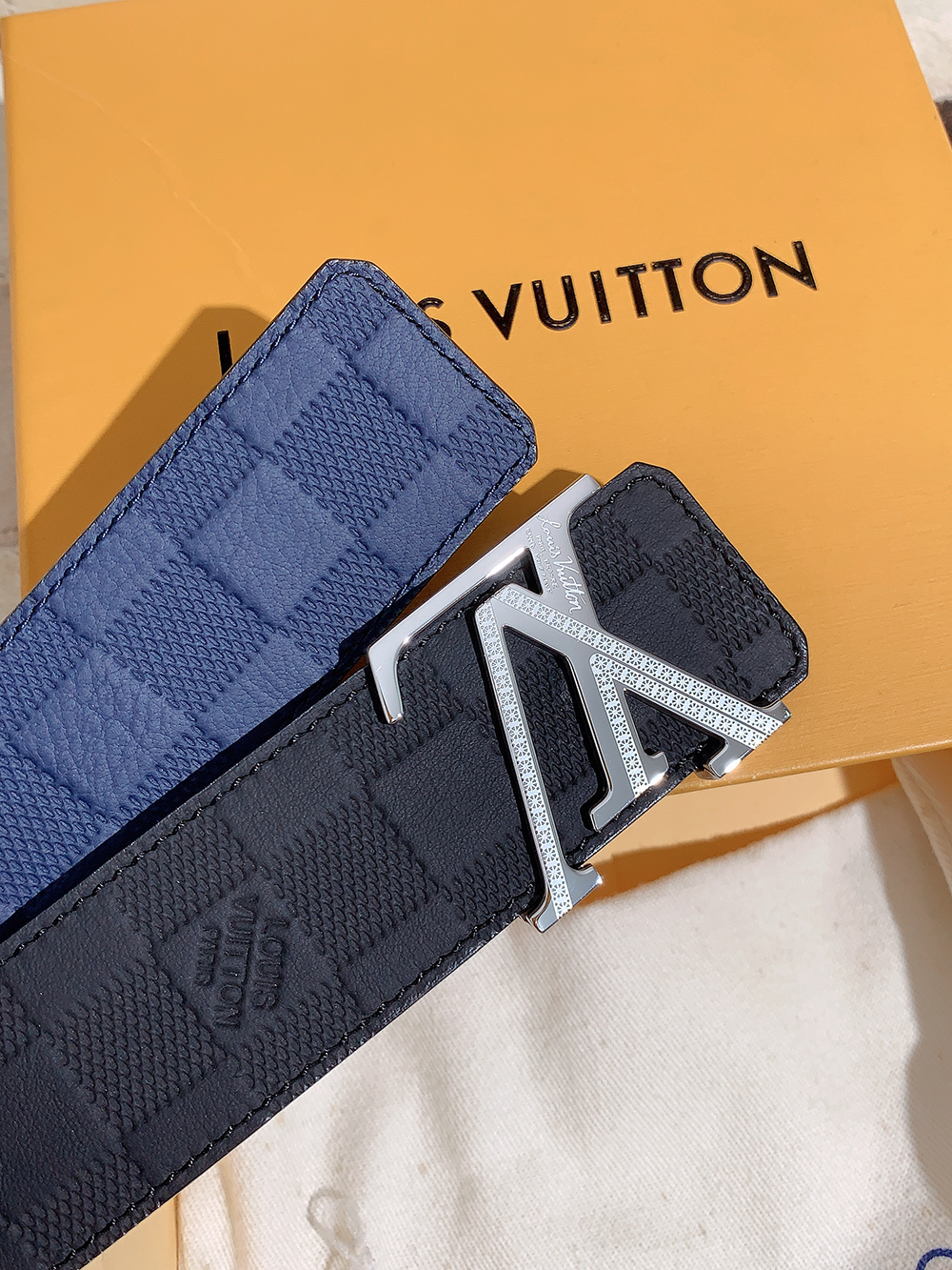 Louis Vuitton Belts M47883 40mm