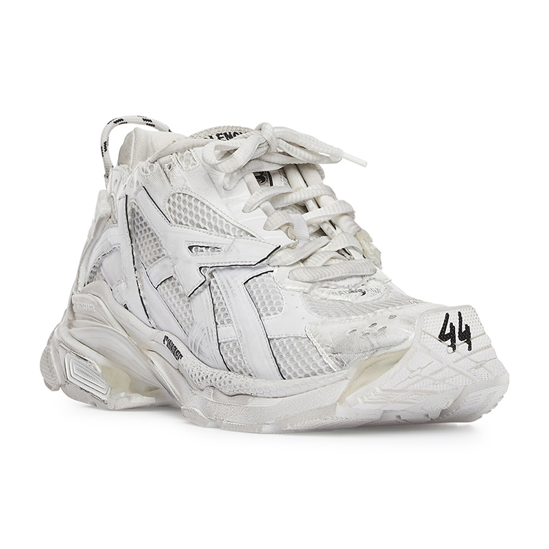 BALENCIAGA MEN''S RUNNER SNEAKER IN WHITE