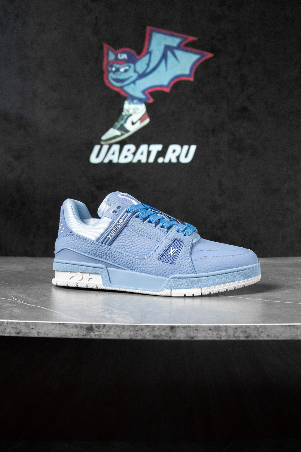 Louis Vuitton Trainer Blue