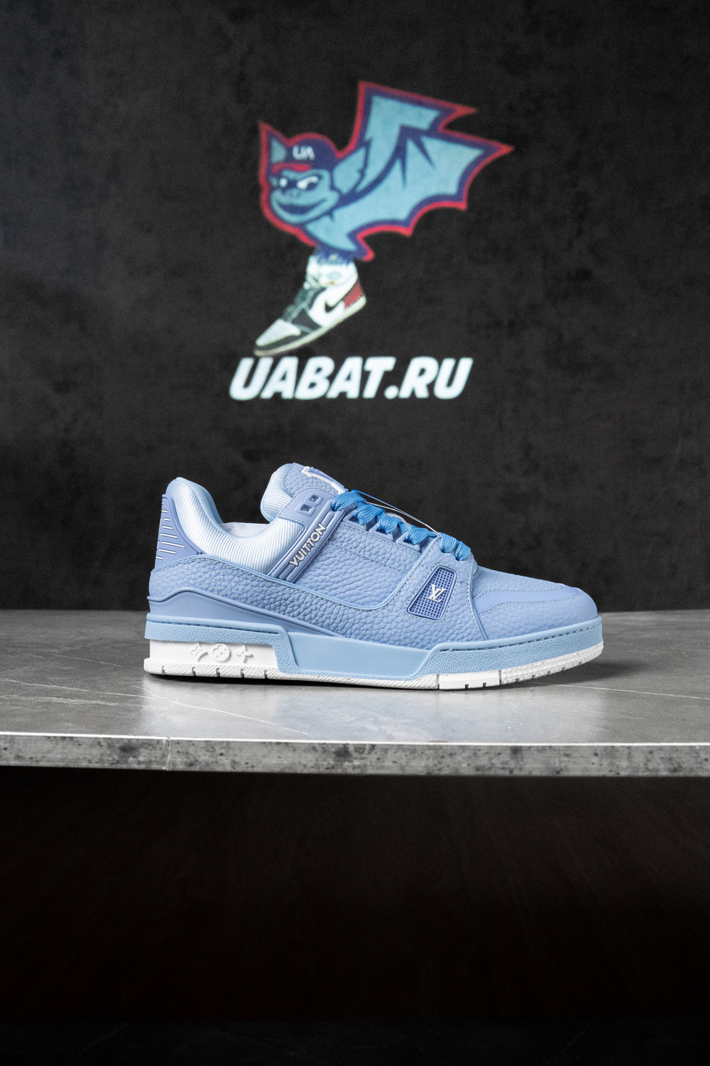 Louis Vuitton Trainer Blue