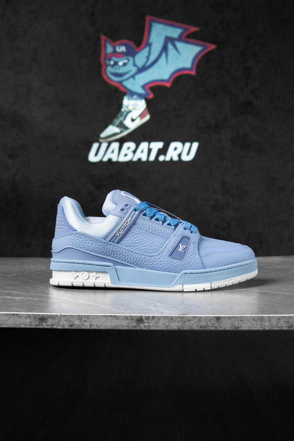 Louis Vuitton Trainer Blue