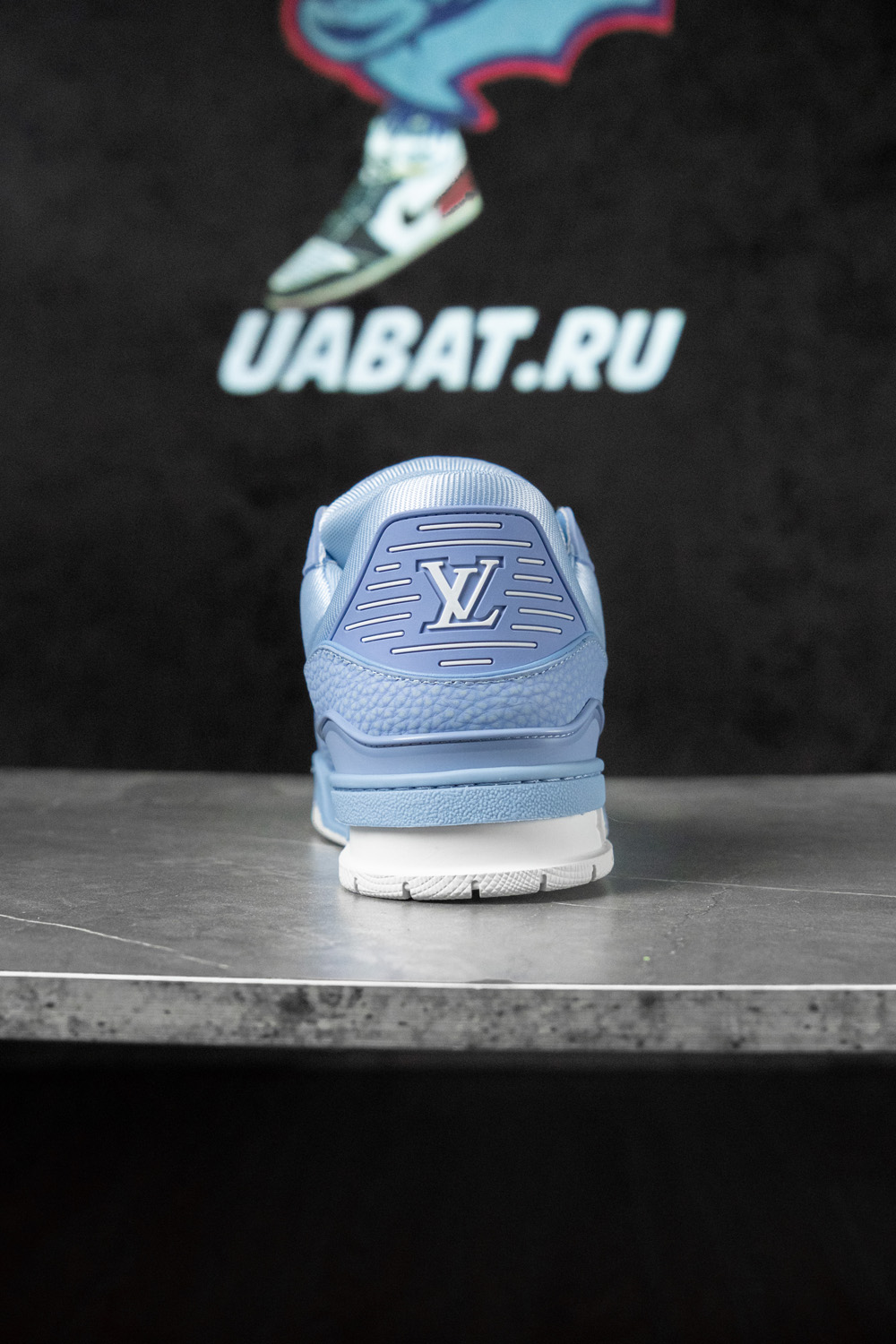 Louis Vuitton Trainer Blue