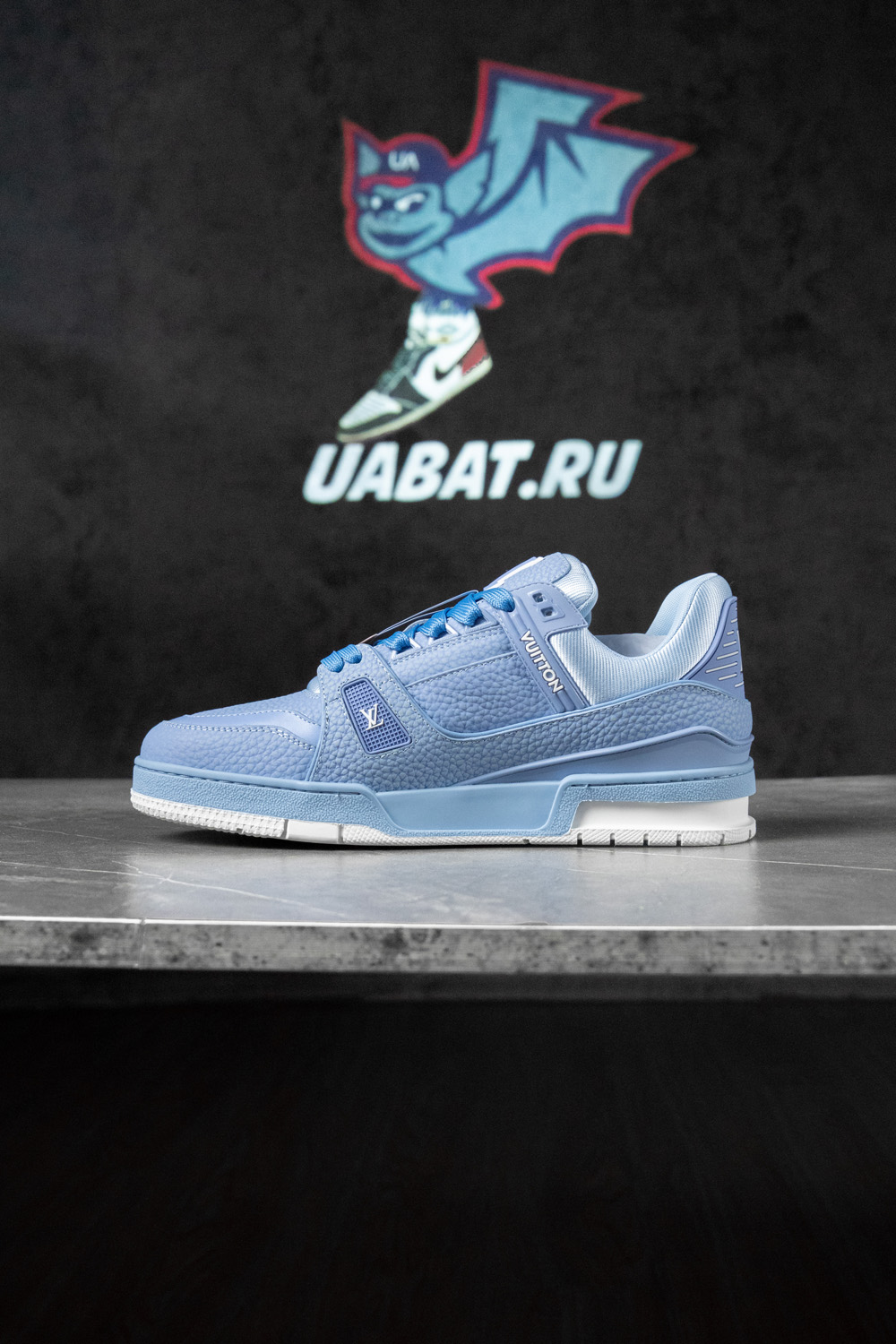 Louis Vuitton Trainer Blue