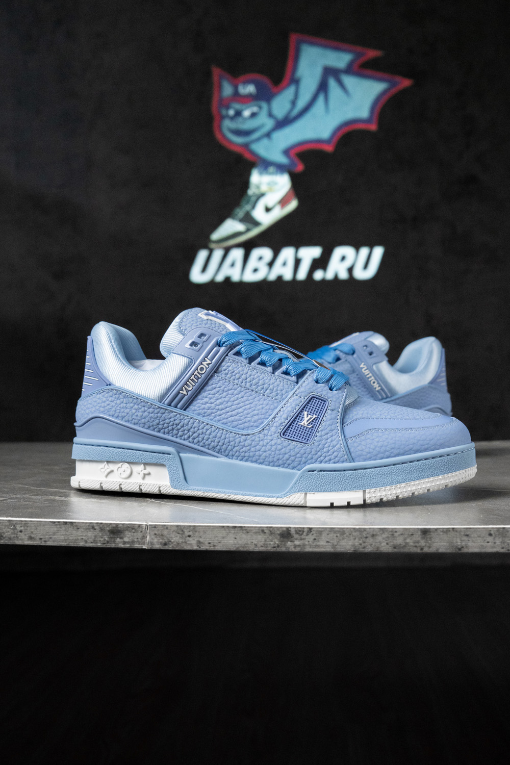 Louis Vuitton Trainer Blue
