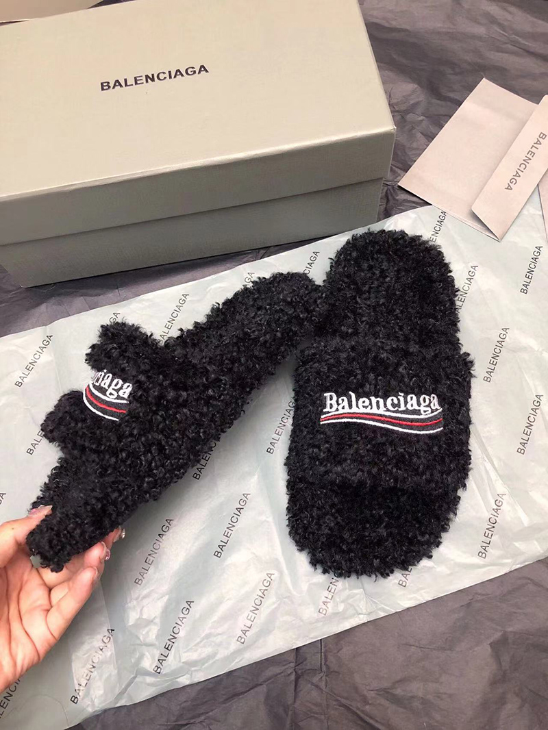 Balenciaga FURRY SLIDE SANDAL IN BLACK