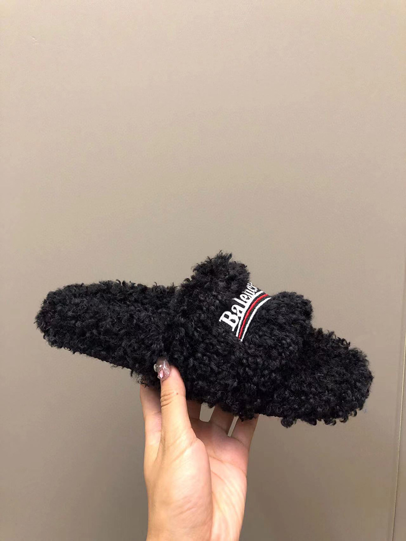 Balenciaga FURRY SLIDE SANDAL IN BLACK