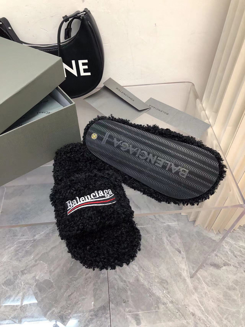 Balenciaga FURRY SLIDE SANDAL IN BLACK
